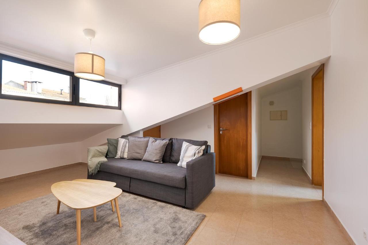 Central Gem IV - Lisbon Trendy Santos District With Dedicated Workspace Exterior foto